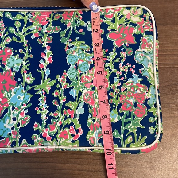 Lilly Pulitzer Laptop Sleeve-New - Picture 8 of 8